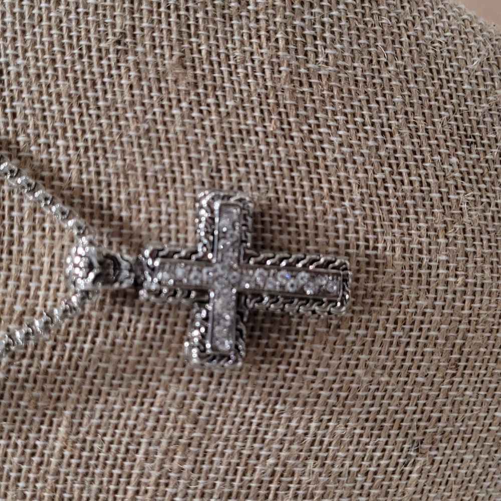Cross silver